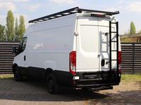 Gebraucht Iveco Daily 180 PS (132 kW) 2018 Weiß Limousine