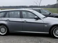 Gebraucht BMW 320 Comfort Edition 184 PS (135 kW) 2012 Grau Kombi