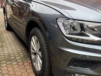 Gebraucht VW Tiguan Allspace 150 PS (110 kW) 2019 Grau SUV