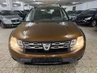 Gebraucht Dacia Duster Lauréate 125 PS (91 kW) 2015 Braun SUV
