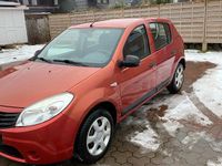 Gebraucht Dacia Sandero 75 PS (55 kW) 2009 Rot Kleinwagen