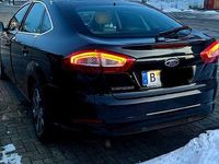 Gebraucht Ford Mondeo Titanium 160 PS (117 kW) 2013 Schwarz Limousine