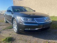 Gebraucht VW Phaeton 239 PS (175 kW) 2011 Grau Limousine