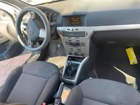 Usata Opel Astra 90 CV (66 kW) 2007 Grigio Utilitaria