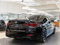 Neu BMW i4 M Sport 442 kW (601 PS) 2026 Saphirschwarz Limousine