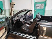 Gebraucht Mercedes E220 150 PS (110 kW) 1994 Schwarz Cabrio