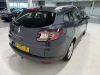 Gebraucht Renault Mégane GrandTour Dynamique 110 PS (80 kW) 2011 Grau Kombi
