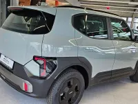 Neu Kia EV2 Earth 108 kW (147 PS) 2026 Grau SUV