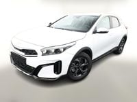 Neu Kia XCeed 150 PS (110 kW) 2025 Deluxeweiß metallic SUV