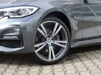 Gebraucht BMW 320e M Sport 204 PS (150 kW) 2022 Mineralgrau met. Kombi