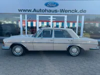 Gebraucht Mercedes 250 131 PS (96 kW) 1966 Beige Limousine