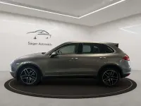 Gebraucht Porsche Cayenne Diesel 245 PS (180 kW) 2011 Grau SUV