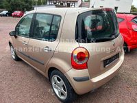 Gebraucht Renault Modus 88 PS (64 kW) 2006 Gold Van / Kleinbus
