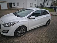 Gebraucht Hyundai i30 110 PS (80 kW) 2017 Weiß Limousine