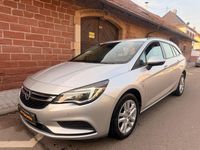 Gebraucht Opel Astra Edition 150 PS (110 kW) 2016 Silber Kombi