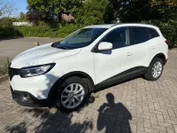 Gebraucht Renault Kadjar Life 131 PS (96 kW) 2016 Weiß SUV