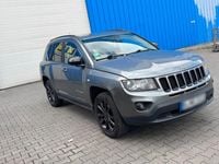 Gebraucht Jeep Compass 136 PS (100 kW) 2012 Grau SUV