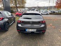 Gebraucht Mazda 3 140 PS (102 kW) 2024 Grau Limousine
