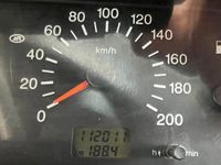 Gebraucht Lada niva 83 PS (61 kW) 2017 Grün SUV