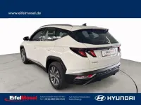 Gebraucht Hyundai Tucson Select 150 PS (110 kW) 2021 Weiß SUV
