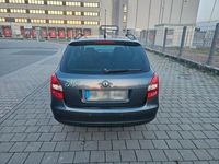 gebraucht Skoda Fabia kombi 1.6 PDC Tempomat