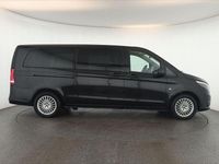 Gebraucht Mercedes Vito 237 PS (174 kW) 2023 Obsidianschwarz metallic Van