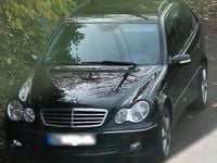 Gebraucht Mercedes C280 231 PS (169 kW) 2005 Schwarz Kombi
