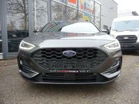 Gebraucht Ford Focus ST-Line X 155 PS (114 kW) 2025 Grau Limousine