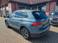 gebraucht VW Tiguan 2,0 TDI IQ.DRIVE 4M*DSG*AHK*Pano*LED