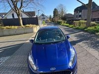 Gebraucht Ford Fiesta Titanium 82 PS (60 kW) 2016 Blau Limousine