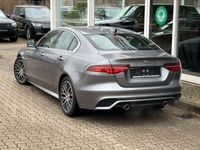 gebraucht Jaguar XE P250 R-Dynamic S