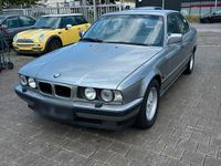Używany BMW 535 210 KM (154 kW) 1988 Szary Sedan/Limuzyna