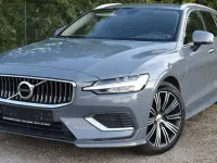 Gebraucht Volvo V60 Inscription 253 PS (186 kW) 2021 Grau Kombi
