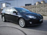 Używany Ford Focus Titanium 140 KM (102 kW) 2012 Czarny Kombi