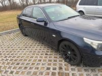 Gebraucht BMW 525 137 PS (100 kW) 2005 Blau Limousine