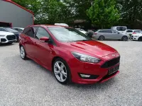 Używany Ford Focus ST-Line 150 KM (110 kW) 2017 Czerwony Kombi