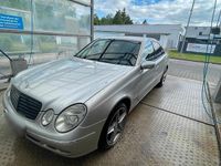 Gebraucht Mercedes E240 177 PS (130 kW) 2002 Silber Limousine