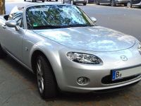 Second-hand Mazda MX5 126 CP (92 kW) 2008 Argintiu Cabrio