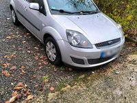 Gebraucht Ford Fiesta 68 PS (50 kW) 2008 Kleinwagen