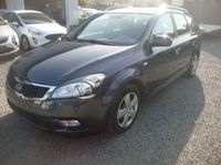 Gebraucht Kia Ceed Sportswagon 90 PS (66 kW) 2011 Schwarz Kombi