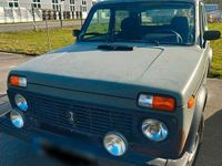 Second-hand Lada niva 82 CP (60 kW) 2006 SUV