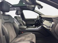 Gebraucht Audi SQ7 Ambiente 507 PS (372 kW) 2022 Navarrablau metallic SUV