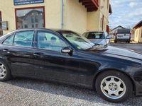 Gebraucht Mercedes E220 150 PS (110 kW) 2003 Schwarz Limousine