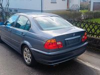 Gebraucht BMW 328 193 PS (141 kW) 1998 Blau Limousine