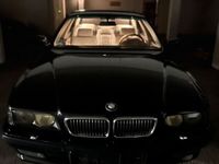 gebraucht BMW 750 i E38 Cosmosschwarz