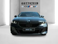 Neu BMW 550e M Sport 489 PS (359 kW) 2026 Sophistograu brillanteffekt Limousine