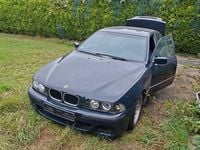 Second-hand BMW 523 Shadowline 170 CP (125 kW) 2000 Albastru Berlinǎ