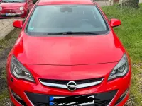 Gebraucht Opel Astra 130 PS (95 kW) 2012 Rot Kleinwagen