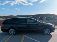Gebraucht Skoda Superb Elegance 140 PS (102 kW) 2013 Schwarz Kombi