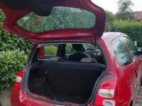Gebraucht Renault Twingo 75 PS (55 kW) 2011 Rot Kleinwagen